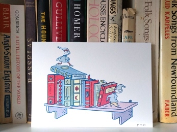 bookish-elves_on-shelf